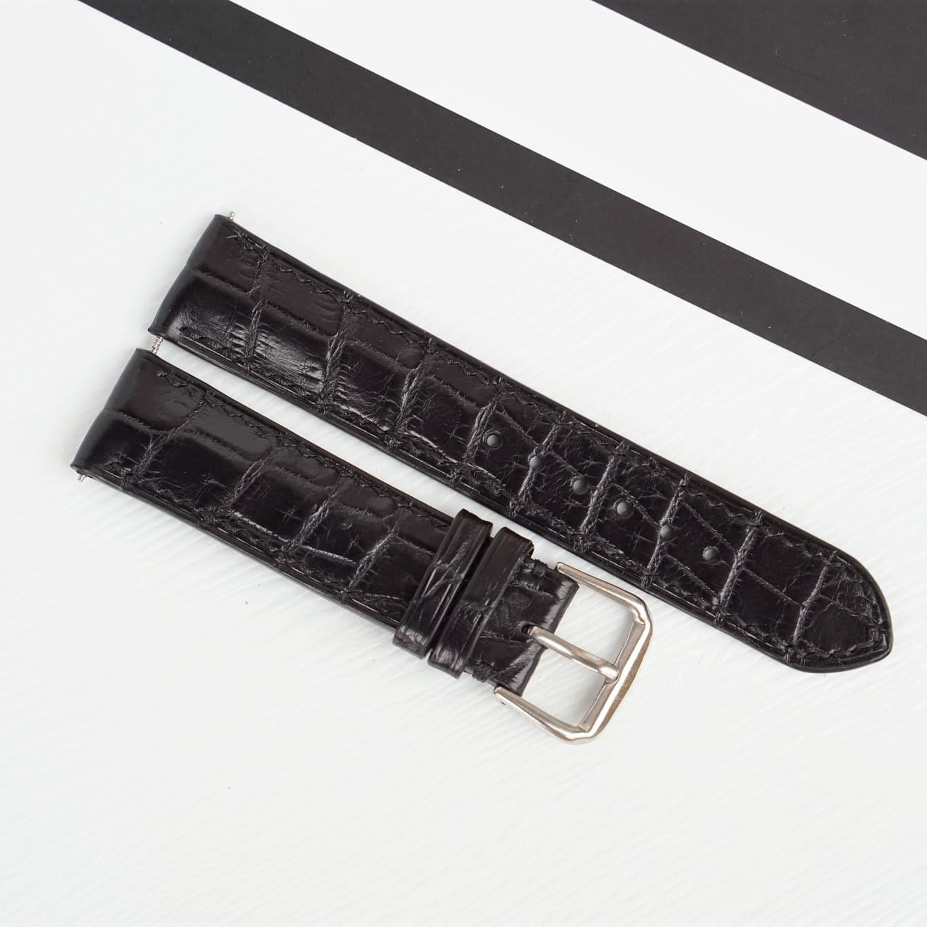 Handcrafted Alligator Watch Band, Black leather watch strap SW184