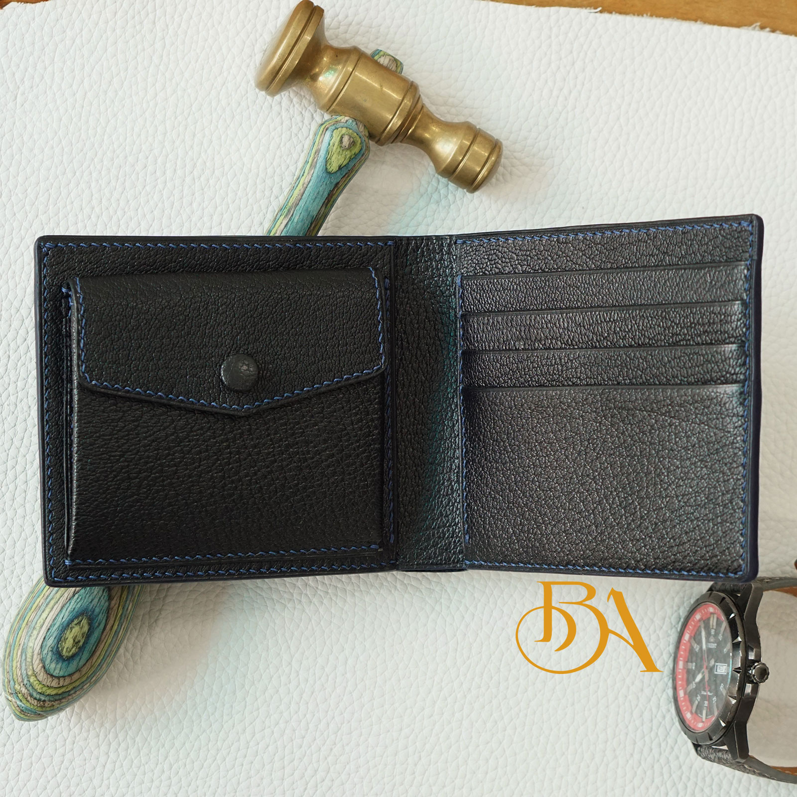 Premium Alligator leather bifold wallet handmade AWL281