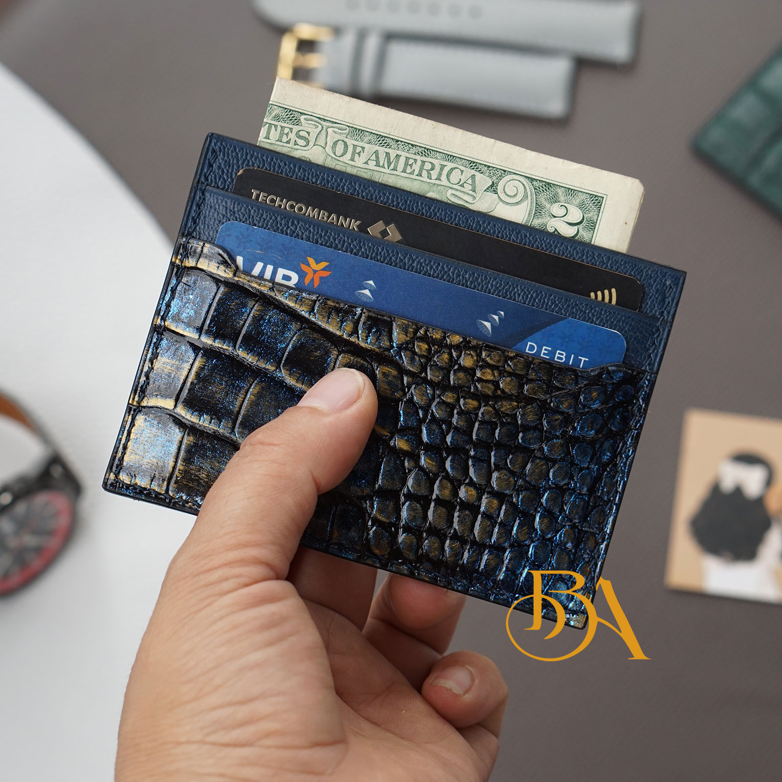 Handcrafted Unique Alligator leather card holder VWL122
