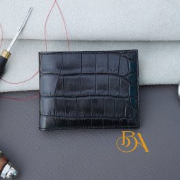 Handcrafted Black Alligator leather bi-fold wallet AWL282
